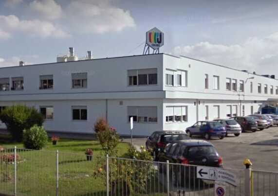 Finale J Colors, la storia si ripete 4 anni dopo «Annunciata la chiusura entro luglio» 