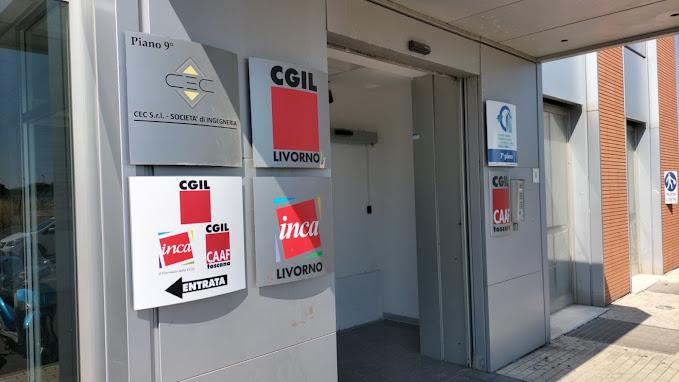 L'ingresso della Cgil di via Giotto Ciardi