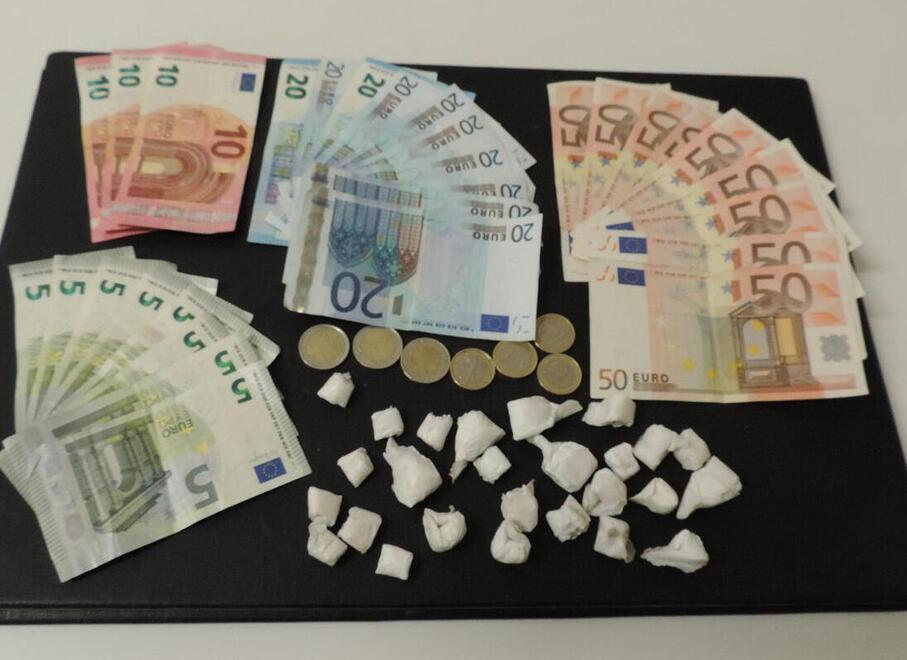 Livorno, estorsioni e spaccio di cocaina: undici indagati. Chi sono, le accuse e il processo