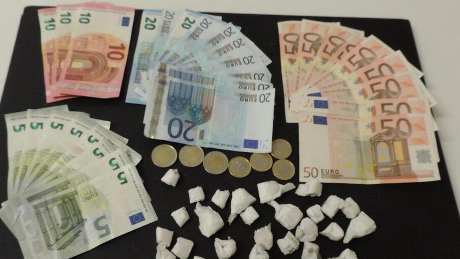 Livorno, estorsioni e spaccio di cocaina: undici indagati. Chi sono, le accuse e il processo