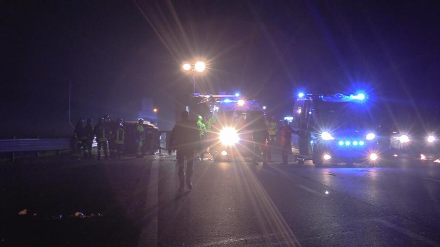 Schianto tra due auto a Modena Nord sull’A1: quattro feriti, due sono gravi