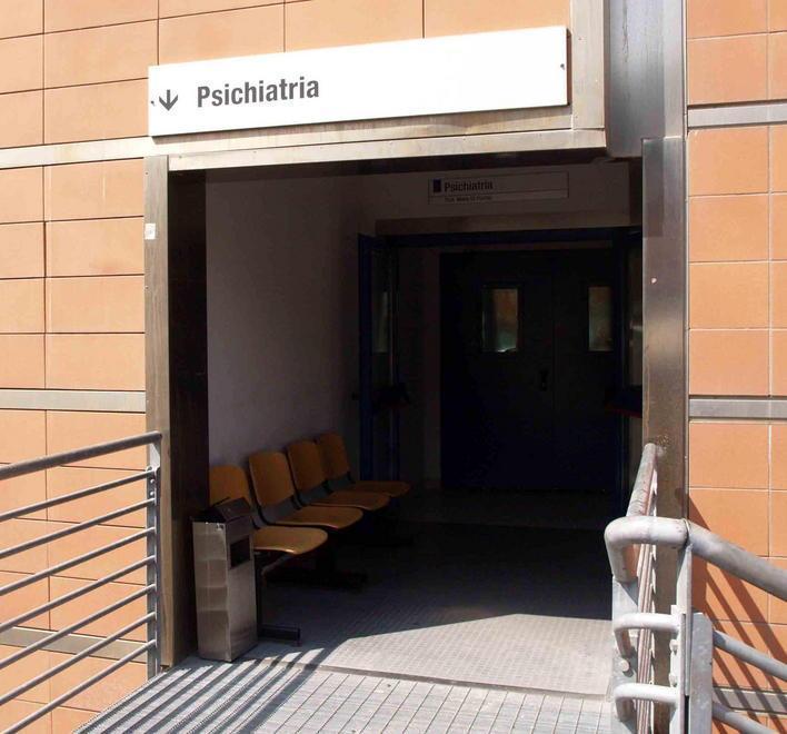 «Noi medici in balia dei violenti»: è allarme dopo l’aggressione a Pisa