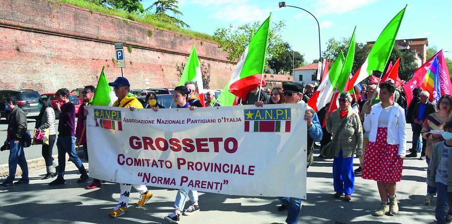 
	Un momento del corteo dell&rsquo;anno scorso per la Festa della Liberazione (Agenzia Bf)

