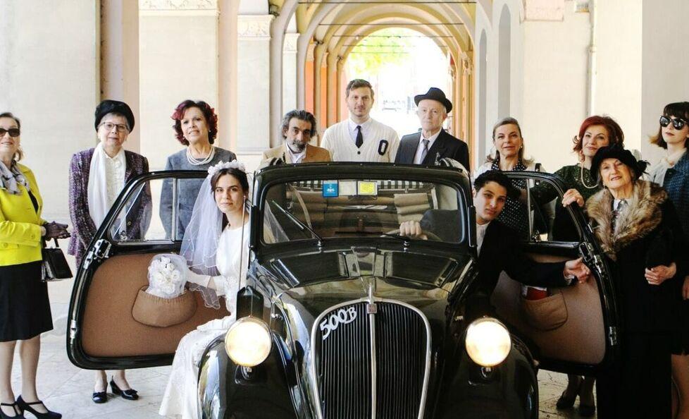 Tutti impazziti per gli anni Sessanta Finale Emilia fa il pieno 