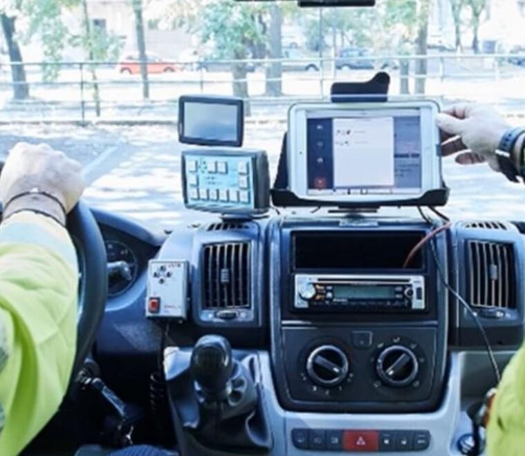 Modena, la replica dell'Ausl: «Ambulanze, nessuna criticità I tempi di attesa sono quelli previsti» 