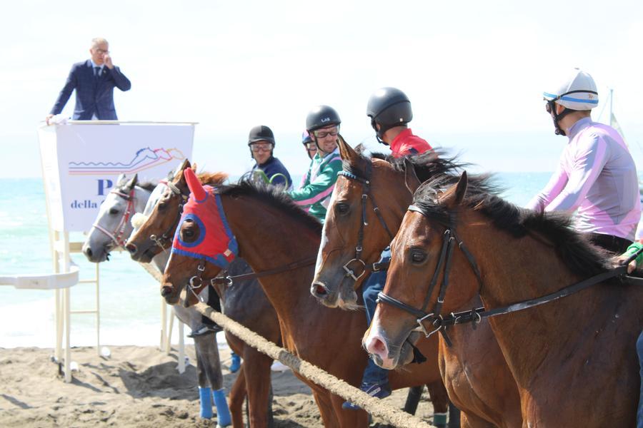Palio della Costa Etrusca: Cecina continua a trionfare, è la terza volta – Video
