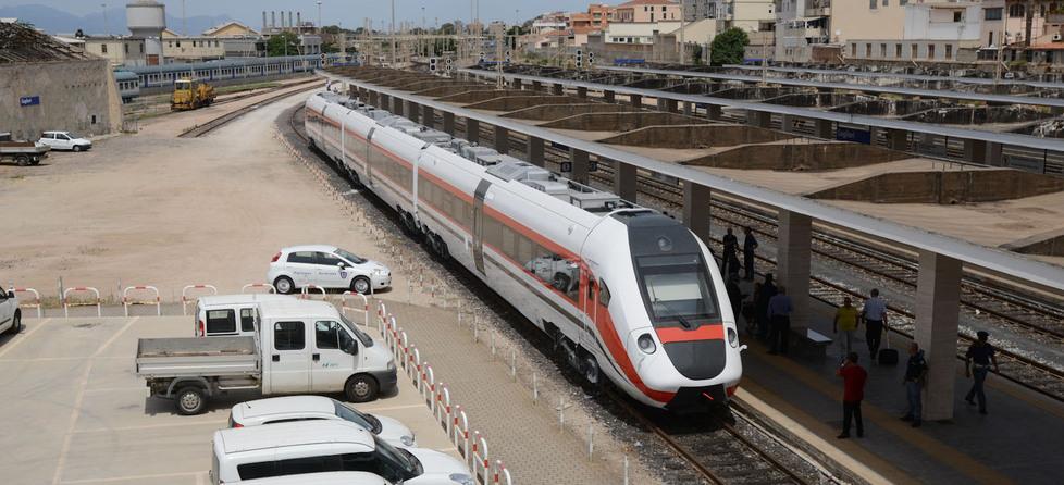 Ferrovie, isola a due velocità: il nord è fermo agli anni ’70
