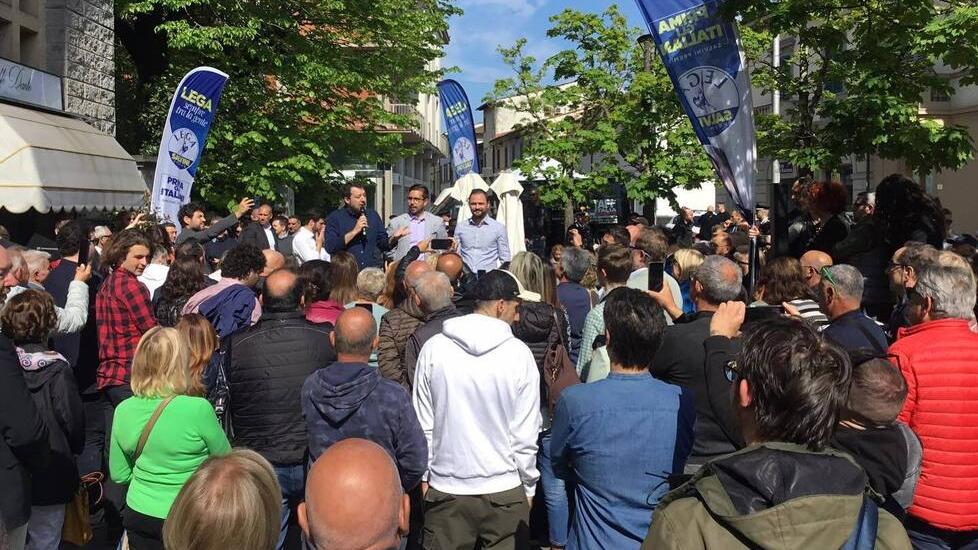 Stadio Franchi, la stoccata di Salvini in visita a Campi Bisenzio: «Paghino i privati»