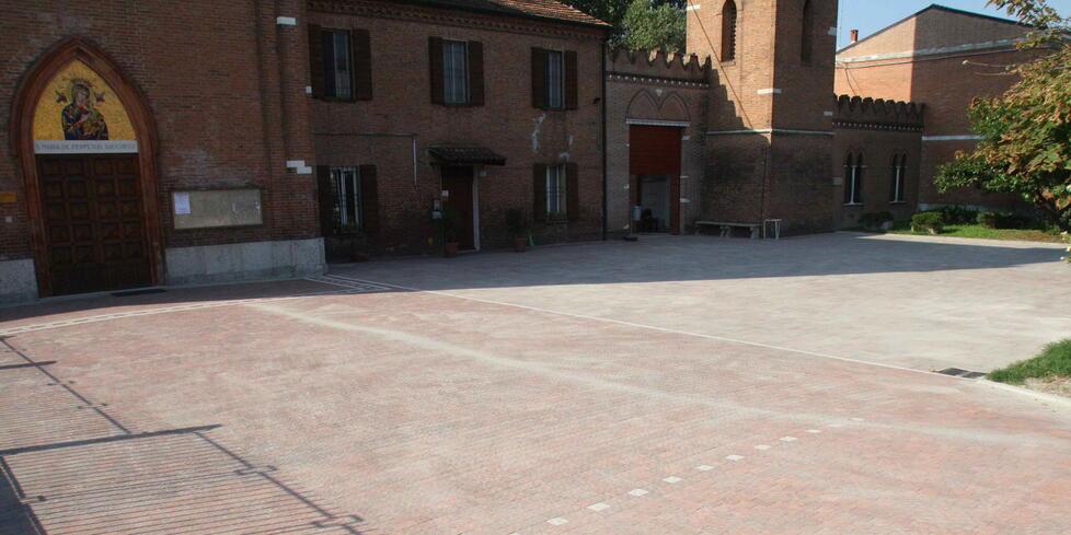 Borgo Punta, tentato furto in chiesa. Ladro ferito dal vetro della finestra