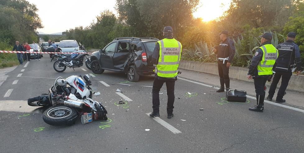 Indagata per omicidio stradale la donna che ha travolto la moto alla Landrigga