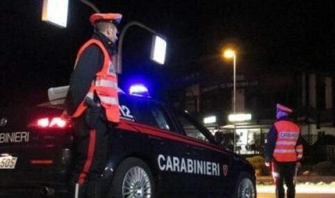 Fucecchio, sfugge a un controllo: scatta il folle inseguimento nella notte. L’uomo bloccato a Buggiano