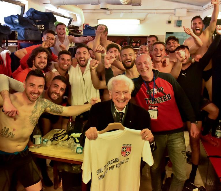 «Tifosi rossoblù abbiate fiducia, la Torres volerà molto in alto» 