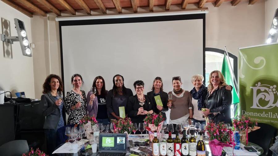 Agronome, enologhe e produttrici: l’abbraccio delle “Donne della Vite”