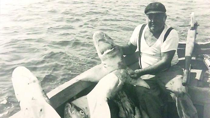 A Porto Torres la storia dell’ultimo cacciatore di squali