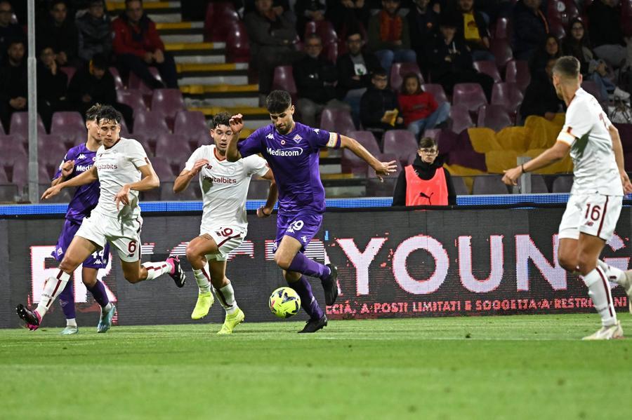 Fiorentina-Roma 1-2: il trofeo finisce a Roma, il cuore e Krastev non bastano