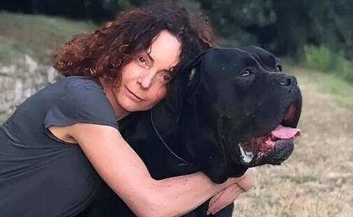 Il compagno della psichiatra uccisa a Pisa: «Porteremo avanti le battaglie di Barbara»