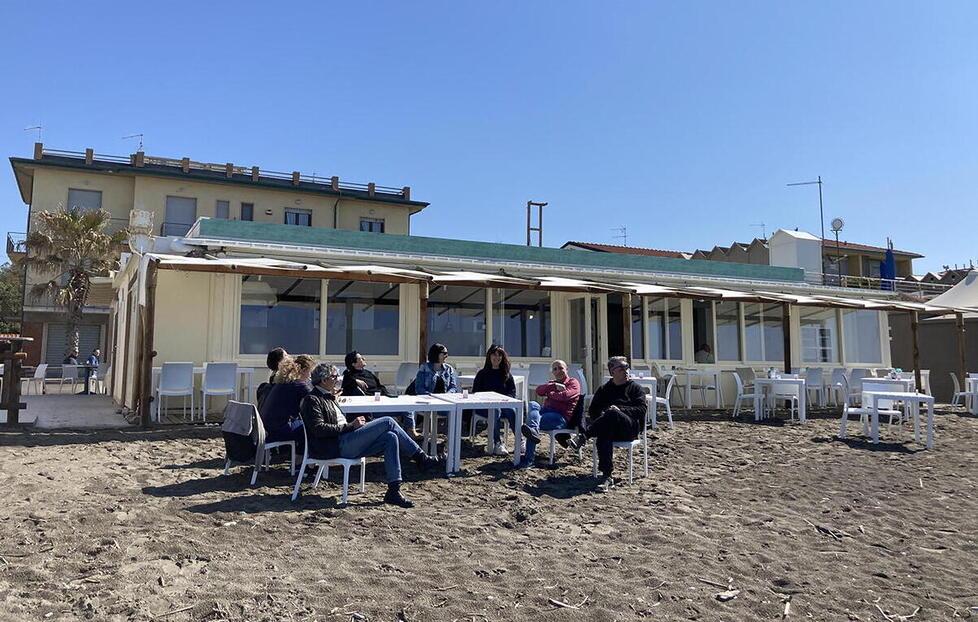 Cecina, bagni aperti già a primavera: «Apre la strada giusta ma si può fare ancora di più»