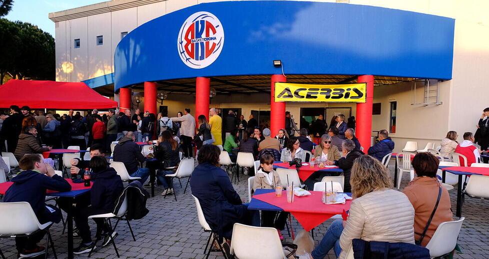 La grande festa del Cecina. «Ripetiamo questa scalata» 
