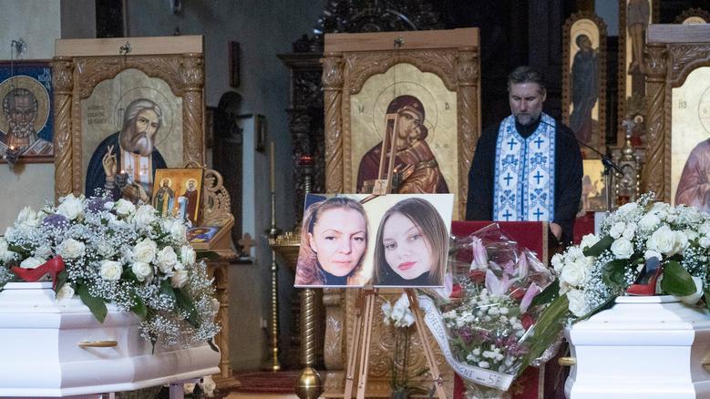 Castelfranco Uccise a fucilate la moglie e la figlia «Montefusco agì per un impeto»