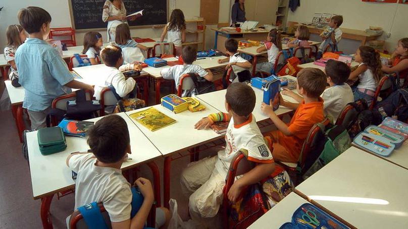 Ferrara, più alunni e meno docenti: c’è il rischio di classi-pollaio