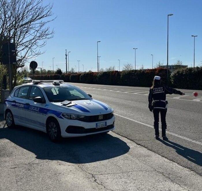 Carpi Multa da 16mila euro e auto sequestrata 