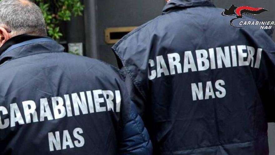 Due carabinieri del Nas (foto d'archivio)