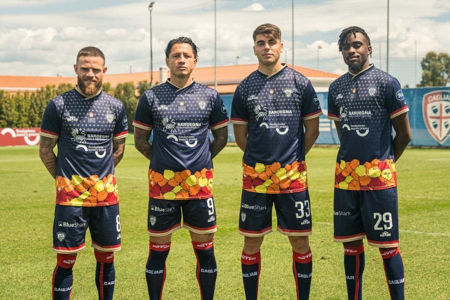 Cagliari, una maglia speciale per Sant’Efisio