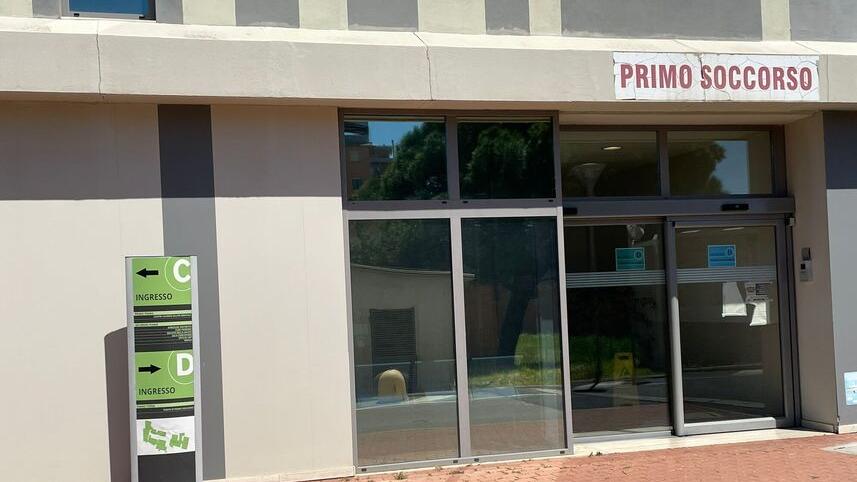 Follonica, infermiere e dottoressa aggredite al Primo soccorso: minacce dallo stesso uomo denunciato qualche giorno prima