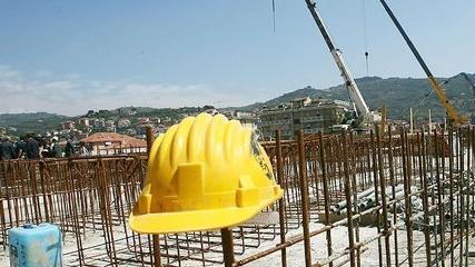Lavoro, 15mila infortuni in provincia di Modena nel 2022: in un anno crescita del 10% 