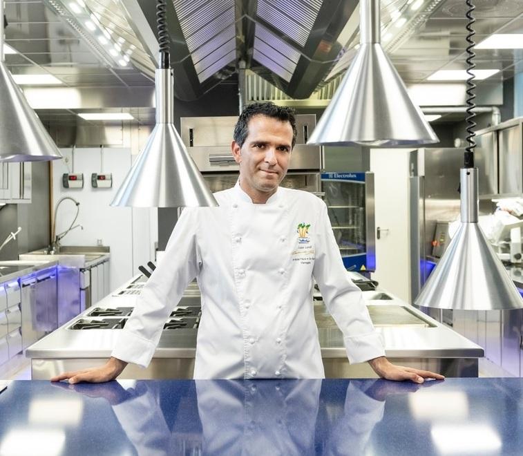 Viareggio, lo chef stellato: «Ecco perché dico no al cibo sintetico»