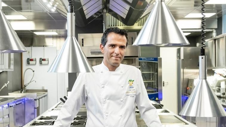 Viareggio, lo chef stellato: «Ecco perché dico no al cibo sintetico»