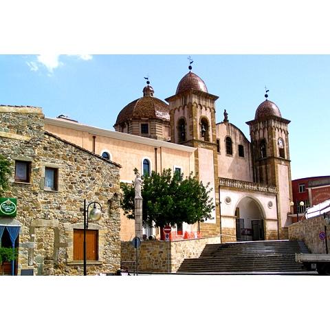 
	La cattedrale di Ales

