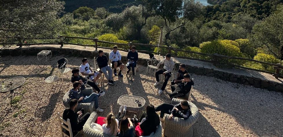 Due giorni interi senza il cellulare: la sfida di 12 studenti