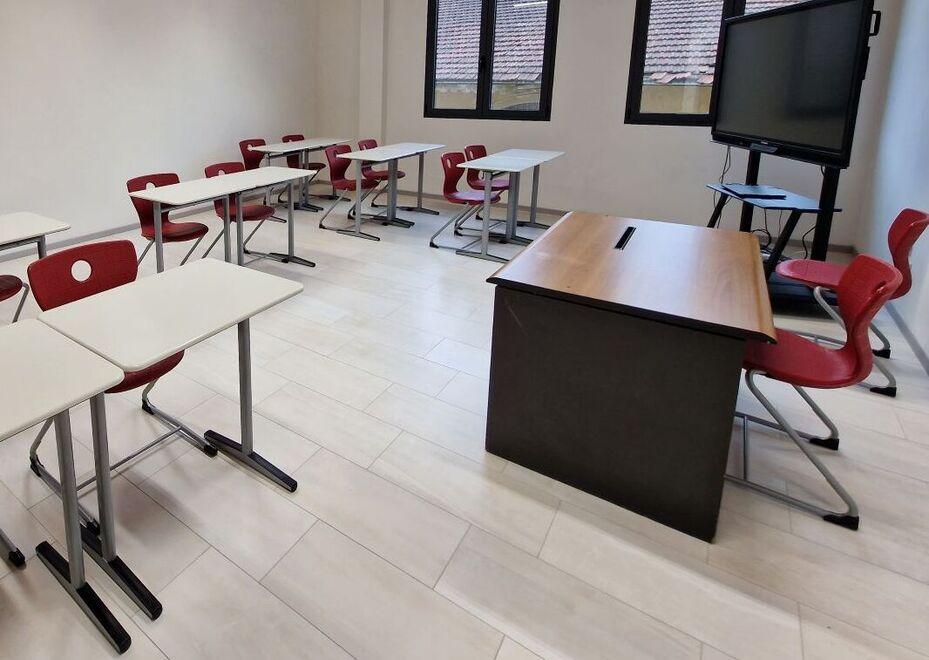 Scuola a Modena, la carica dei 36mila studenti «Per tutti uno spazio adeguato» 