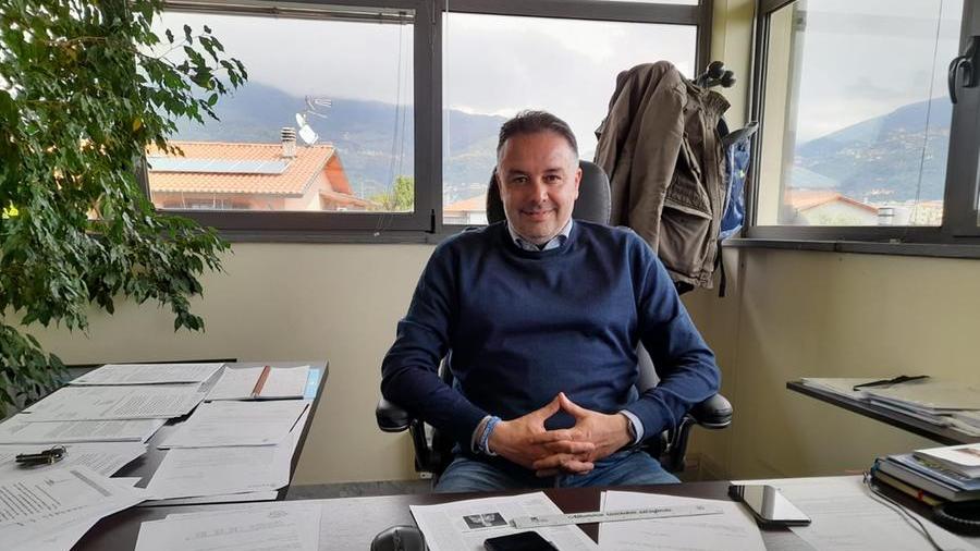 Massimiliano Fornari amministratore unico di Asmiu nel suo ufficio in via dei Limoni