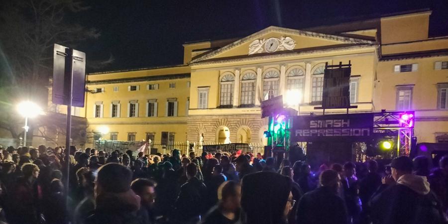 Firenze, torna a sfilare il corteo pro-rave: sono attese 10mila persone