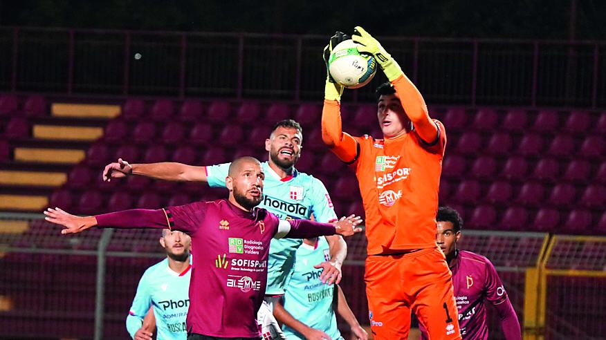 Un’uscita di Siano in Pontedera- Rimini: le due squadre si ritroveranno nei playoff (foto Silvi)