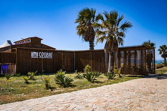 Rapine e risse: chiuso per 15 giorni il chiosco Colibrì sul lungomare di Quartu