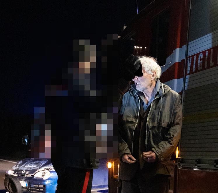 Migliarino, ubriaco semina il panico in Super: due incidenti e feriti