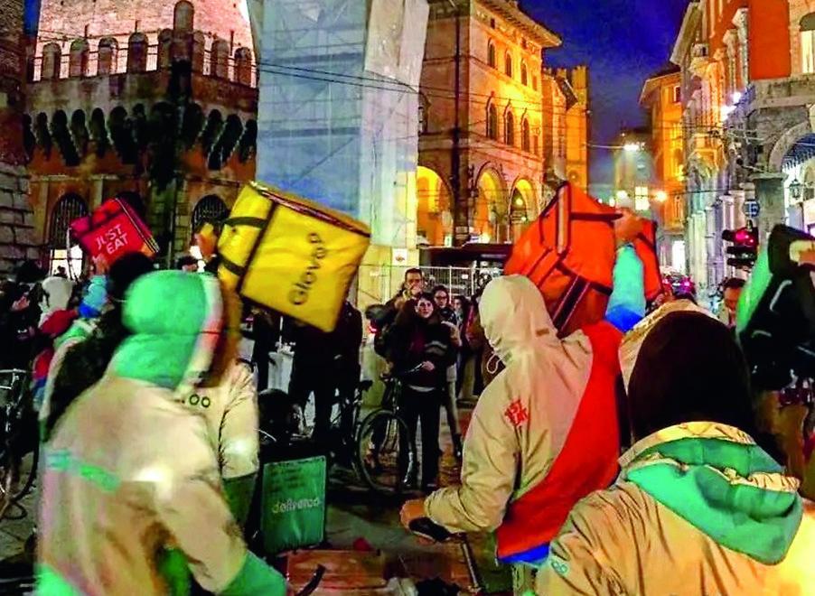 «Salario minimo ma con una legge sulla contrattazione collettiva»