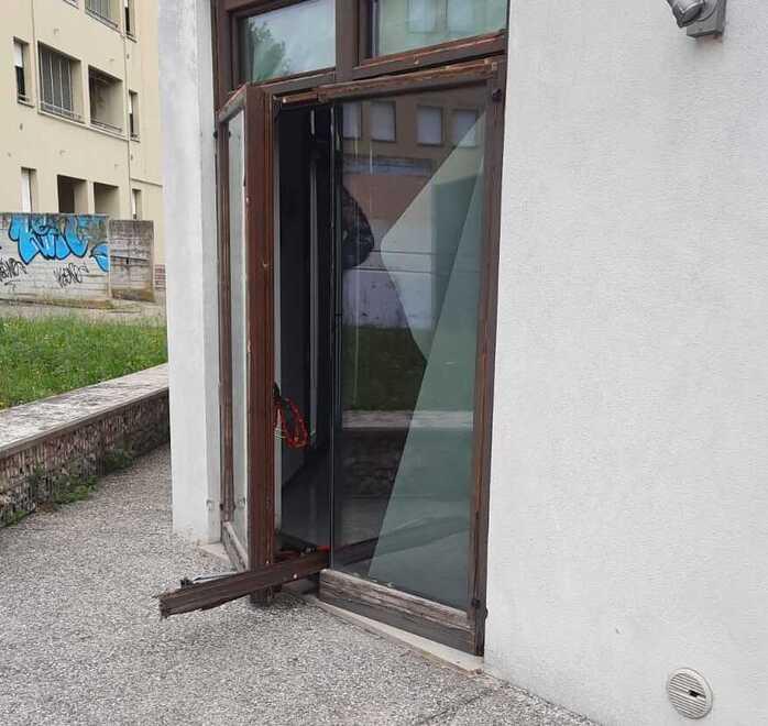 Al Foscato i ladri prendono di mira il centro sociale