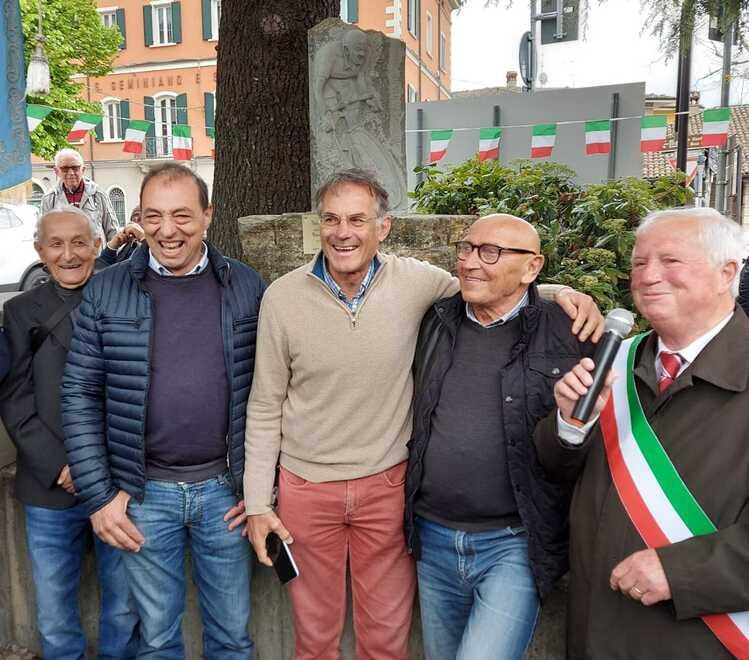 Serramazzoni «Una stele per Pantani Così in piazza rivivono le sue emozioni» 