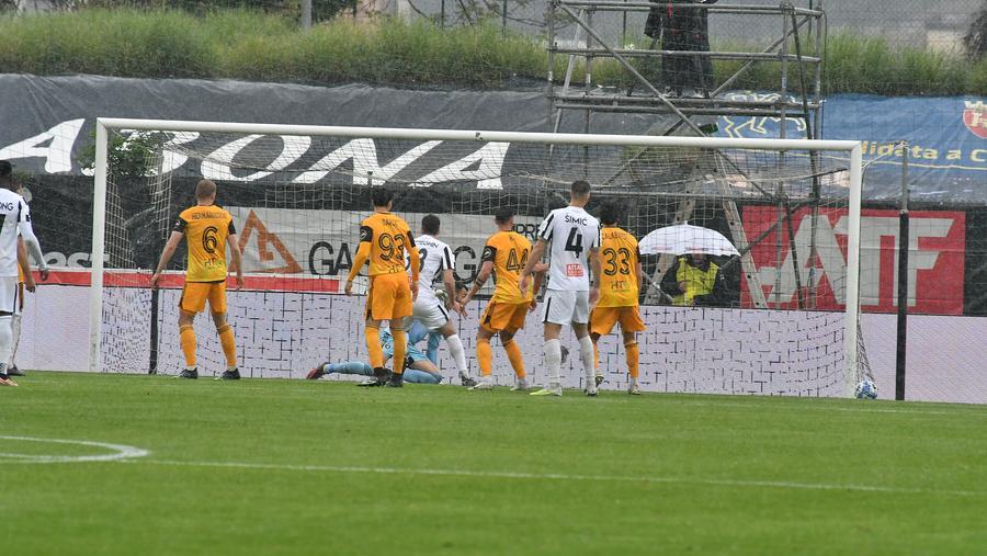 Pisa, non basta una magia di Masucci: ad Ascoli è un’altra trasferta amara