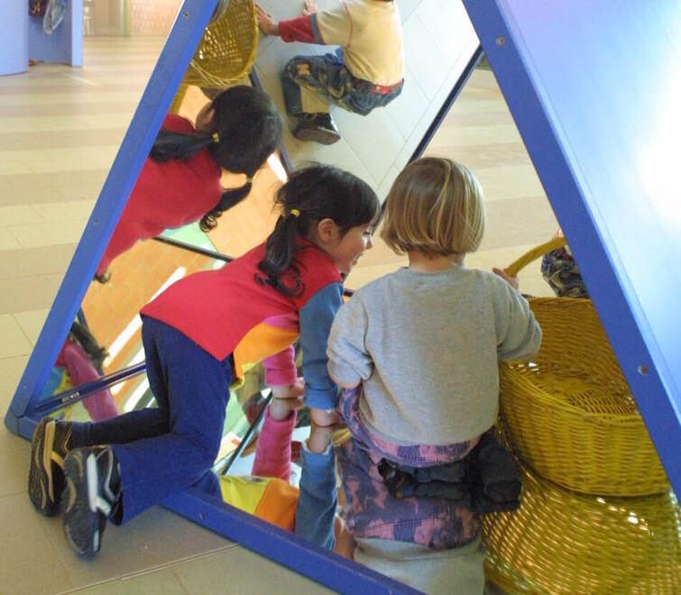 Nidi, verso l’ipotesi privatizzazioni. È braccio di ferro con i sindacati