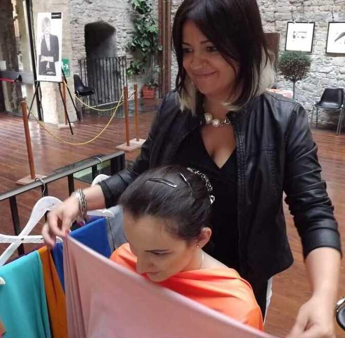 L’armocromista made in Reggio Emilia: «Con 140 euro vi rifaccio il look»