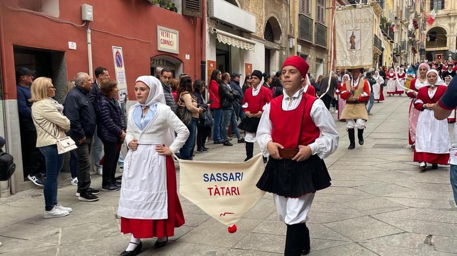 Il gruppo folk San Nicola di Sassari alla Festa di Sant’Efisio