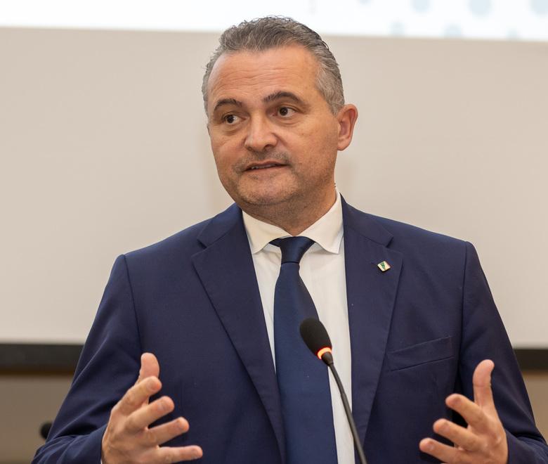 Sanità modenese, profondo rosso Nel 2022 perdite per 15 milioni