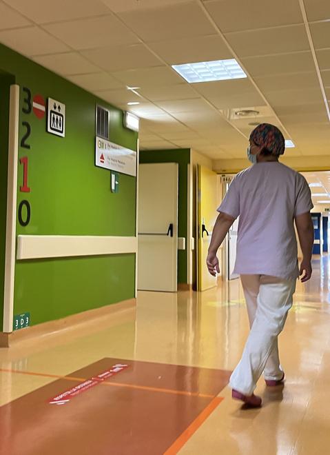 Serravalle, il papà della quindicenne ferita: «Ora è sveglia, ma che ansia» 
