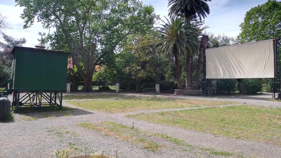 Villa Fabbricotti, nuovo look al cinema: arrivano 400 poltroncine nuove. Ecco come cambierà