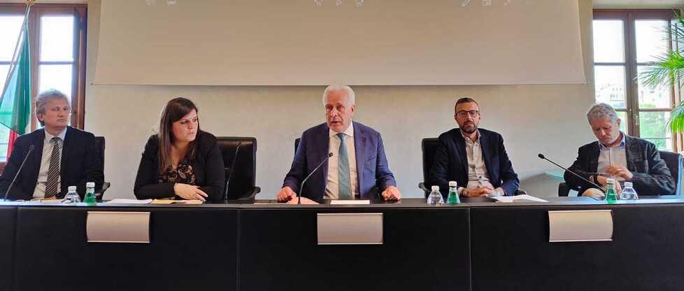 Pisa, le richieste della Provincia a Giani: «Servono più soldi per le strade. I presidi sanitari non si toccano»
